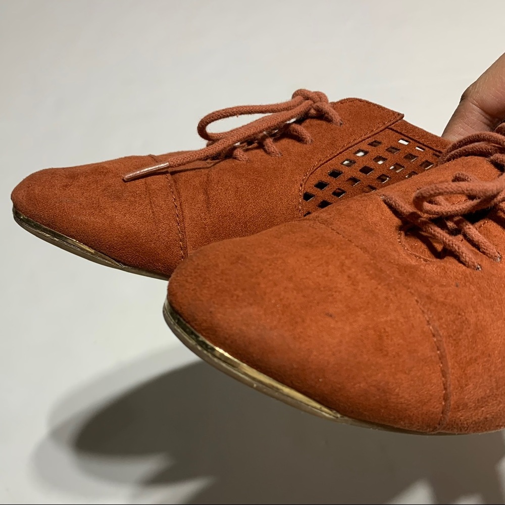 Aldo Orange Suede Lace-up Shoes (size 6) - Picture 9 of 10